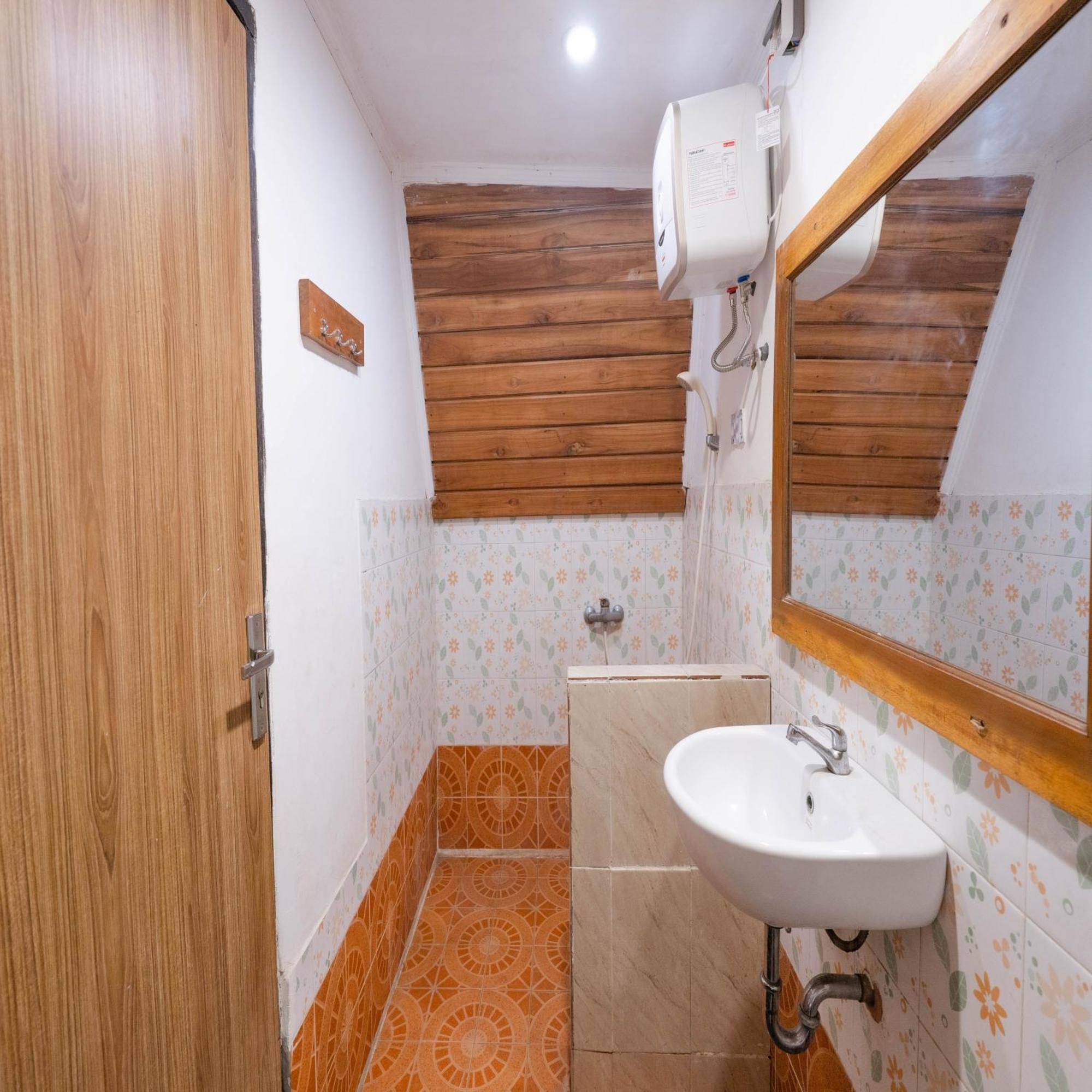 Reddoorz At Ocean 2 Gili Trawangan Otel Dış mekan fotoğraf